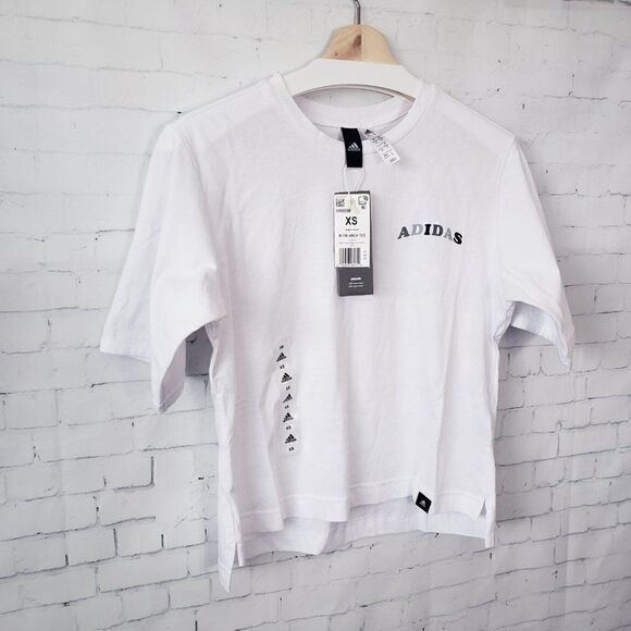 Adidas Tri Arch Tee Size XS White Spell Out Logo Womens Slightly Cropped NEW - Picture 2 of 7
